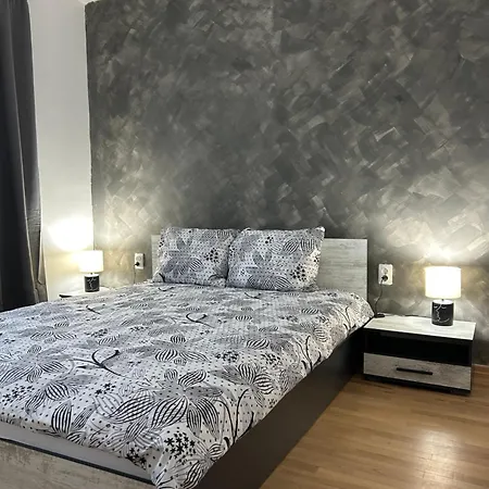 Square Lux * Skopje